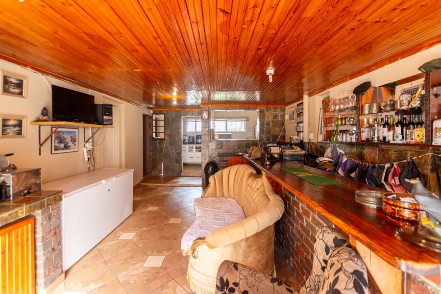 5 Bedroom Property for Sale in Vredenburg Western Cape